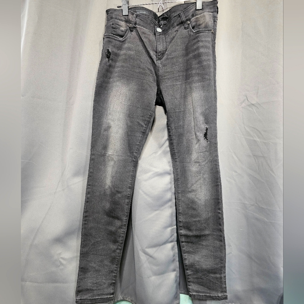 KUT from the Cloth Black Skinny Jeans